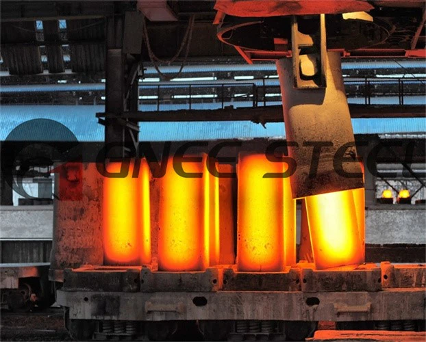 The hot working temperature range for Inconel 600 alloy is 1600 2250F 870 1230C Heavy-duty working requires temperatures between 1900 2250F 1040 1230C while light-duty working can be performed The hot working temperature range for Inconel 600 alloy is 1600 2250F 870 1230C Heavy-duty working requires temperatures between 1900 2250F 1040 1230C while light-duty working can be performed